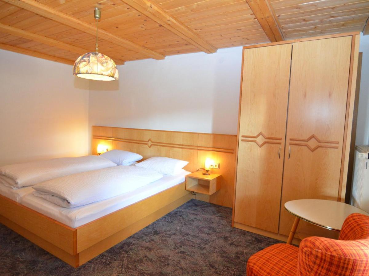 Lovely Holiday Home In Viechtach Near The Forest Exterior photo